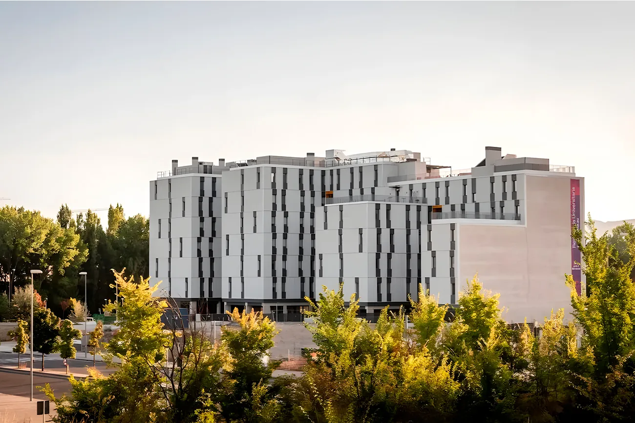 Home & Co cuenta con 323 habitaciones, de las que el 90 % acogen a universitarios durante el curso académico.