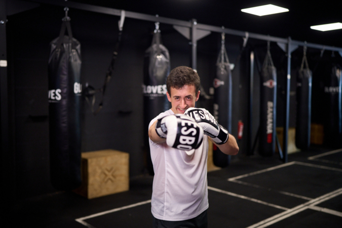 La Velada de Ibai Llanos inspira a un gimnasio de Pamplona para impartir clases de boxeo a niños