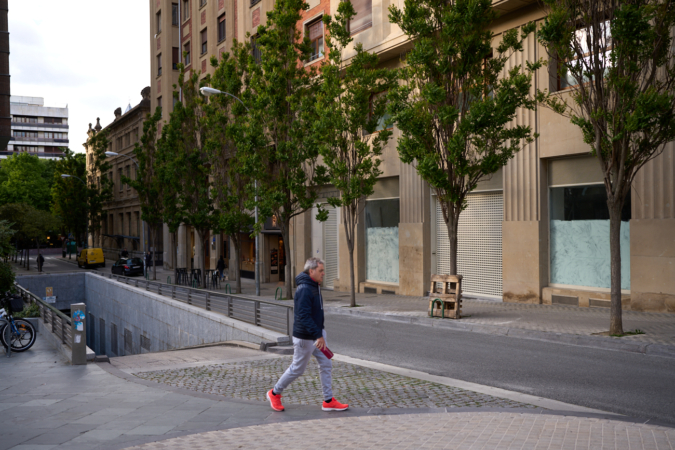 Joma abrirá su primera tienda de Pamplona en el antiguo Stradivarius de la plaza del Vínculo