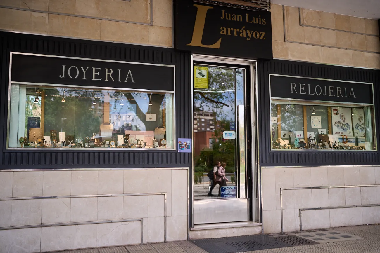 Ahora, la única tienda de la familia Larráyoz se encuentra en el número 27 de la calle Fuente del Hierro de Iturrama.