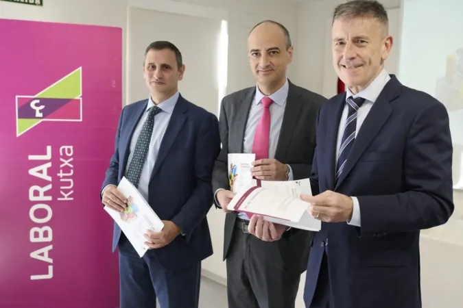 Laboral Kutxa detecta una industria navarra «en desaceleración», lastrada por la automoción y la metalurgia