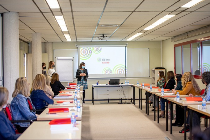 El SNE-NL impulsa el liderazgo de las mujeres STEM