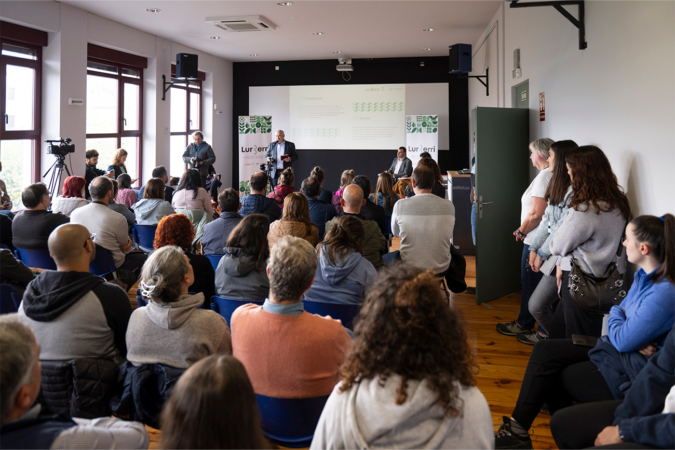 Navarra pondrá en marcha una escuela de pastoreo en el Pirineo