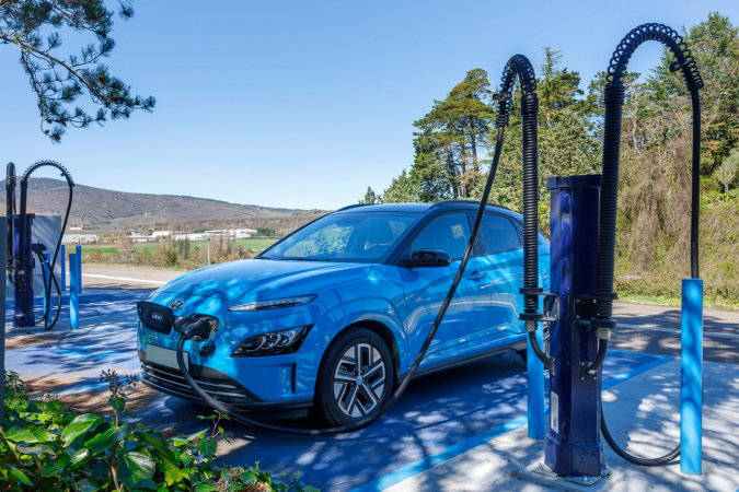 El grupo navarro Luze instala 26 puntos de carga para vehículos eléctricos en sus hoteles