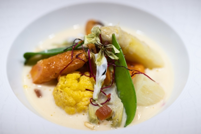 El restaurante de Valencia que elabora la mejor menestra con verduras de Navarra