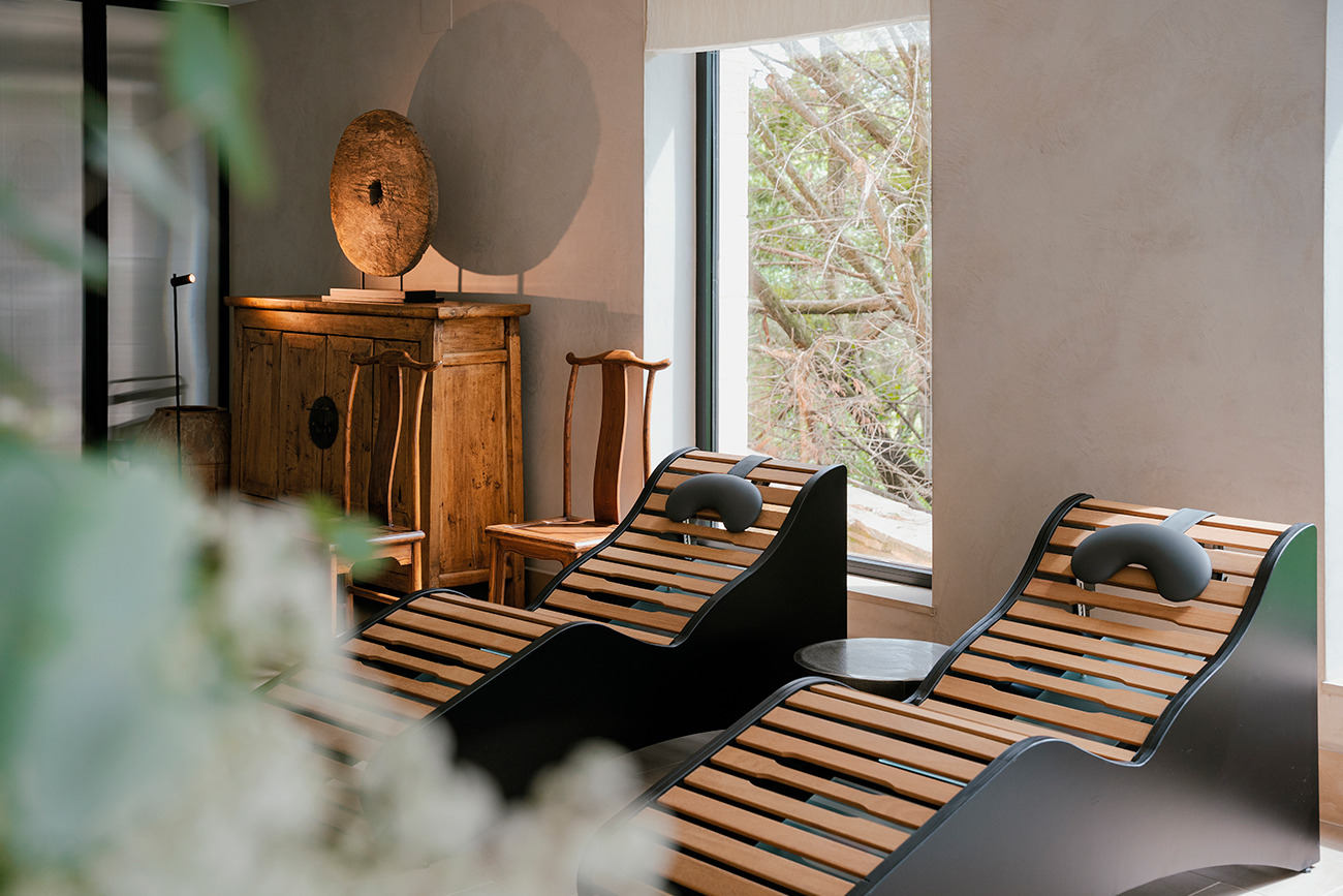 Mirador de Deyo ofrece una experiencia integral de bienestar gracias al spa, el gimnasio, la piscina exterior con vistas al valle y las actividades exclusivas.