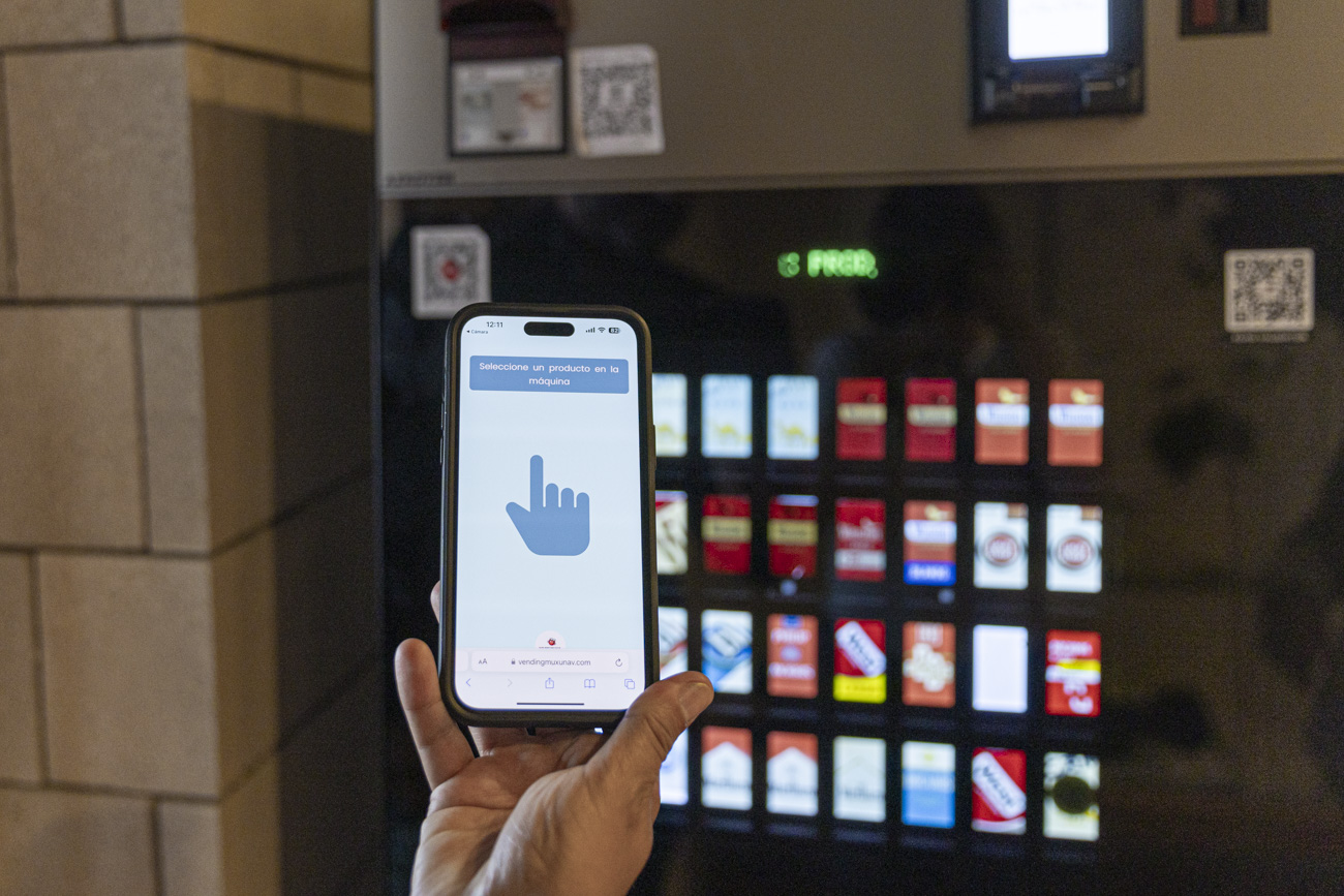 Muxunav ha diseñado un mecanismo para pagar en máquinas expendedoras a través de un código QR. 