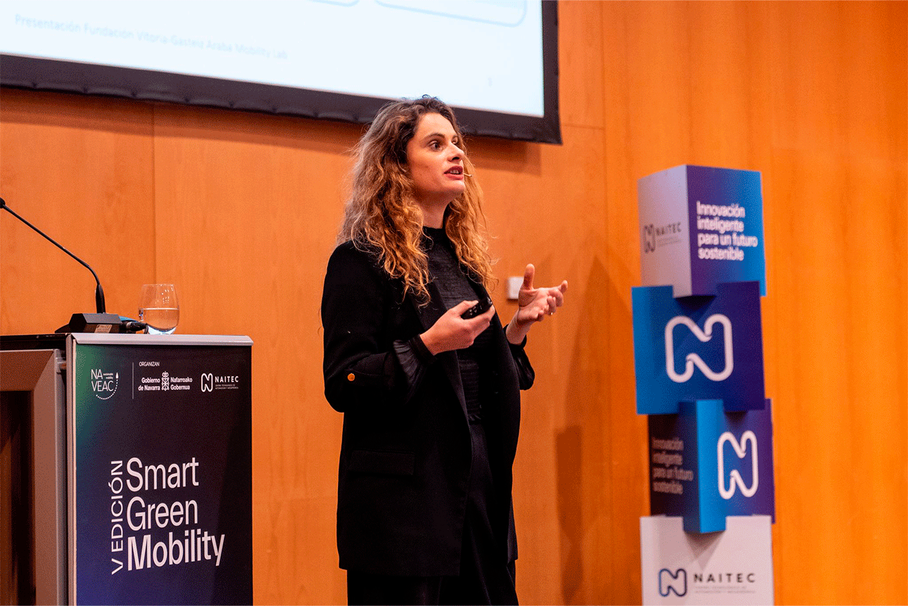 María Suberbiola, del Mobility Lab Vitoria-Gasteiz, que identifica y testa soluciones innovadoras en movilidad urbana y logística.
