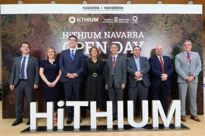 La china Hithium estrecha lazos con la industria navarra para integrar la cadena de valor local en su futura planta