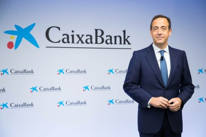 CaixaBank finaliza el primer trimestre con un beneficio ajustado de 1.278 millones