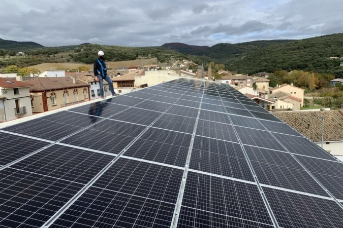 Navarra instalará 63 MW de autoconsumo con los 16,7 millones del Miteco
