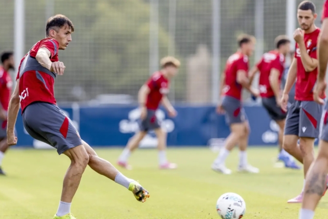 Osasuna abrirá en Kuwait su primera academia internacional