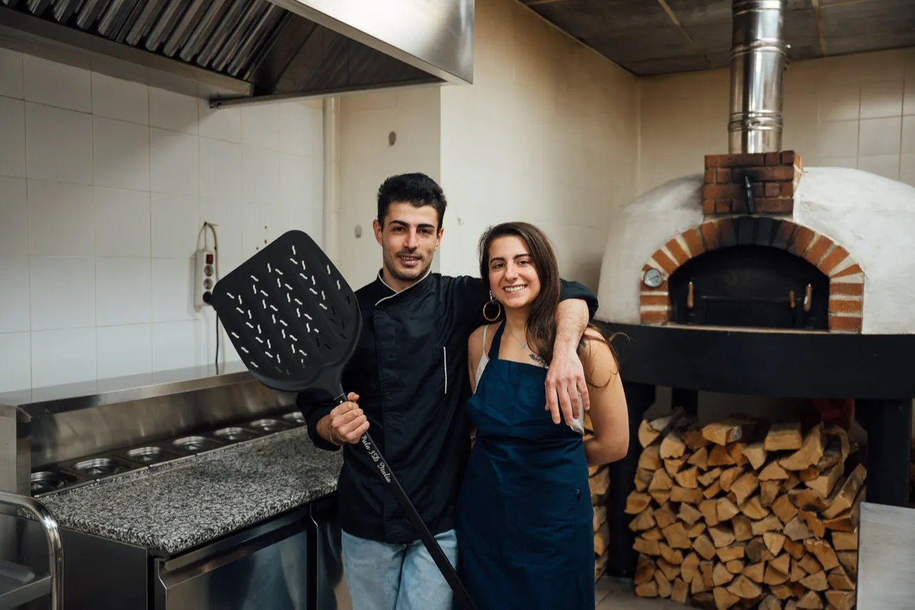 Matteo Urrazza y su novia, Alessia Di Giannatale, inauguraron el local a mediados de febrero. (Foto: Tamara Garcés)