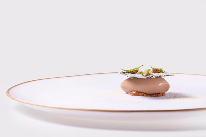 La Guía Michelin elige un postre de David Yárnoz y la UPNA como uno de los cinco mejores de España