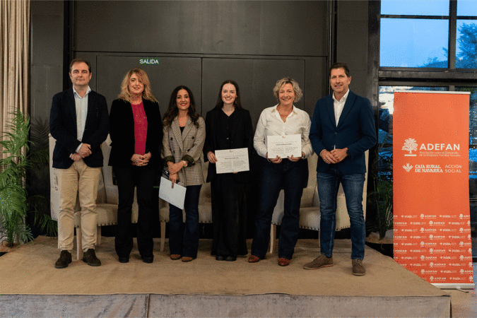 Las cuatro estudiantes que han ganado los premios de la Cátedra de Empresa Familiar de la UPNA