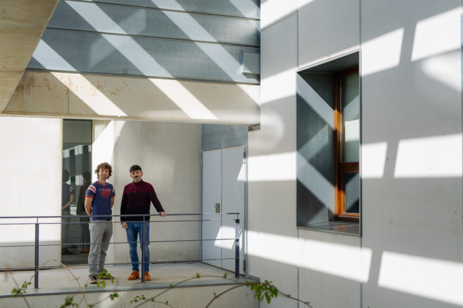 La IA navarra que asesorará a las industrias sobre cómo descarbonizarse con plantas solares híbridas