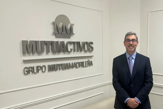 Roberto Zarza, nuevo director de la oficina de Mutuactivos en Pamplona