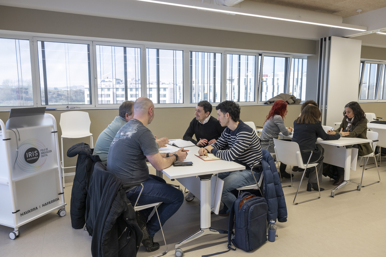 La jornada concluyó con una serie de reuniones B2B entre entidades navarras y agentes del SINAI.