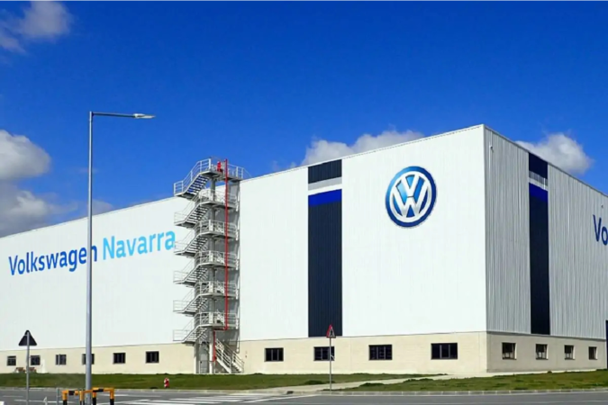 La Dirección de Volkswagen Navarra, UGT y CCOO rubrican el X Convenio Colectivo