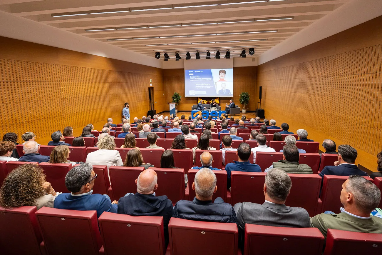 En el evento también participó a través de un vídeo la presidenta de Navarra, María Chivite.