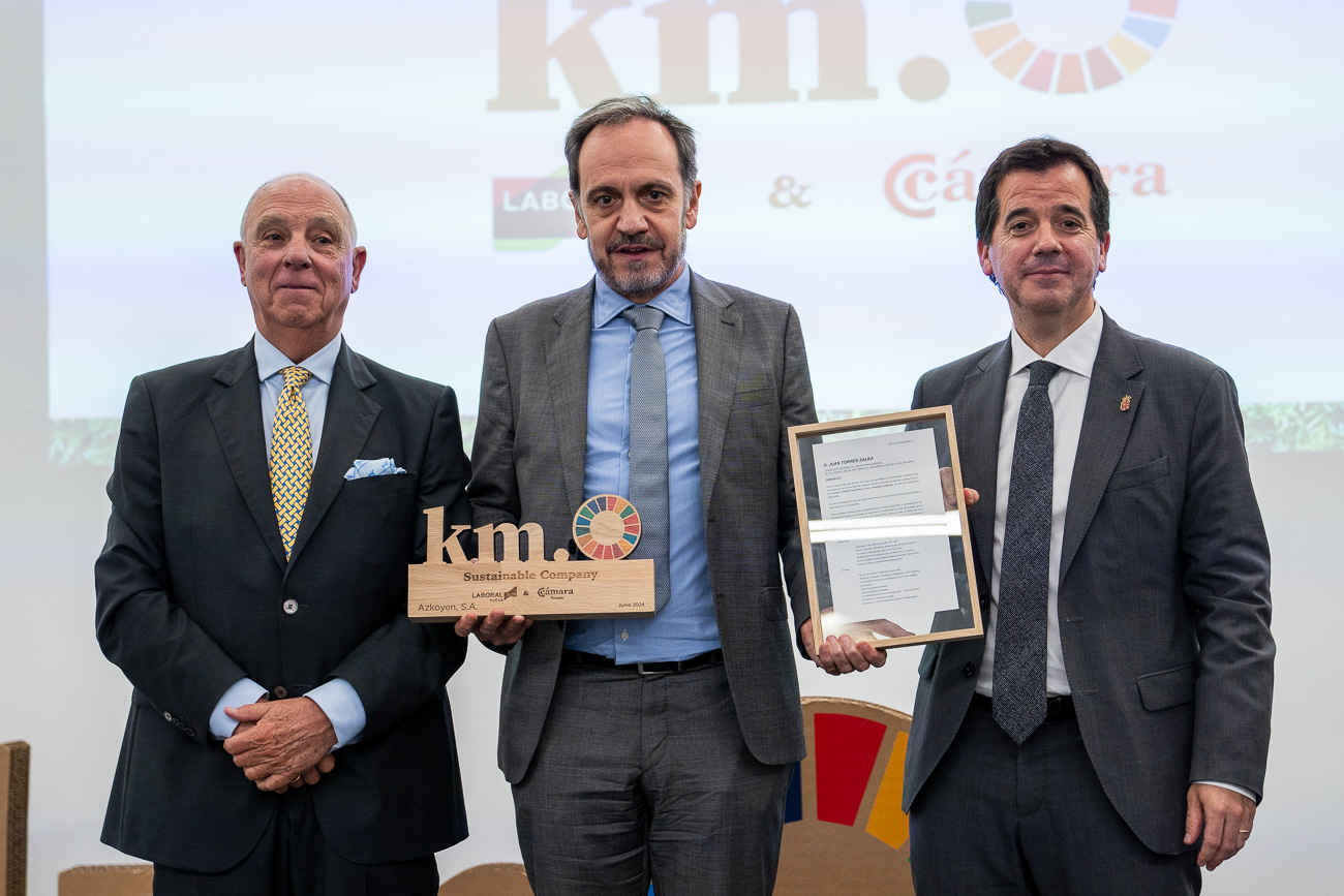 Juan Jesús Alberdi, director general de Azkoyen, recogió el premio a la Empresa Sostenible.