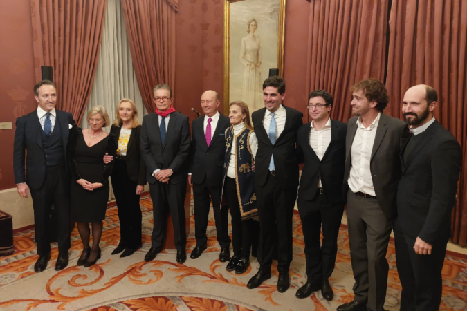 Antonio Catalán recibe el aplauso de los empresarios navarros en Madrid