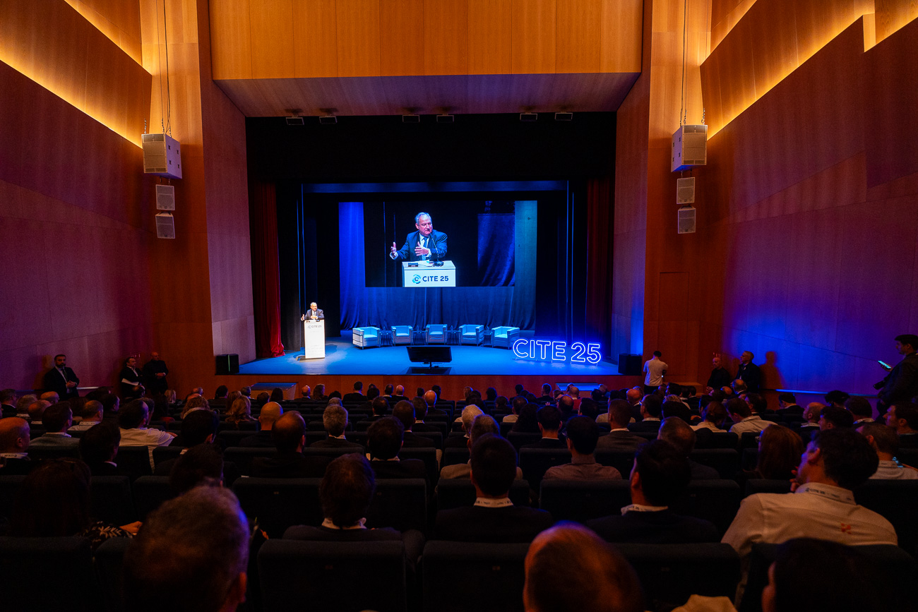 El ministro español de Industria y Turismo, Jordi Hereu, fue el encargado de abrir el congreso de este jueves.