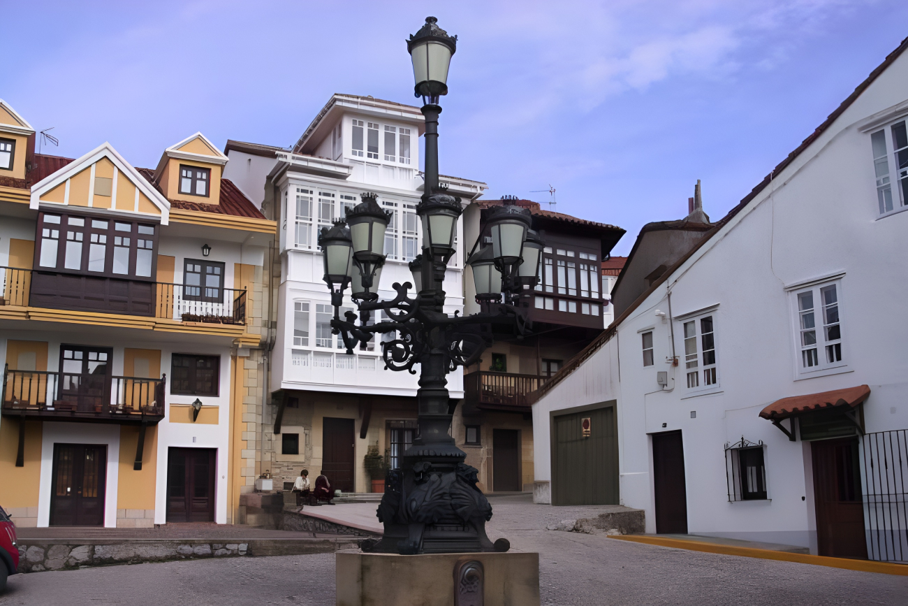 Las fiestas del Cristo del Amparo, las más populares de Comillas, se celebran entre el 15 y el 18 de julio.