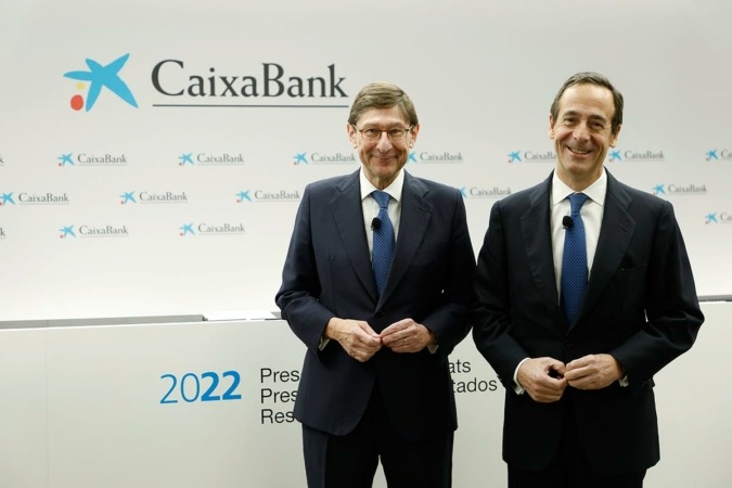 CaixaBank ganó 3.145 millones en 2022