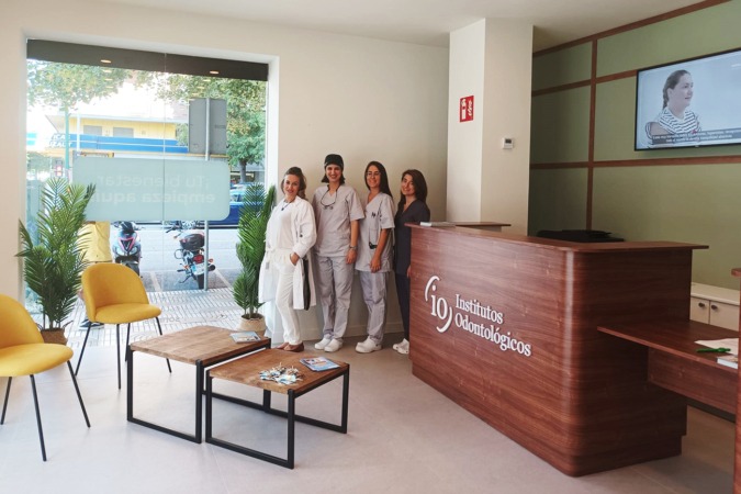 Institutos Odontológicos desembarca en Navarra