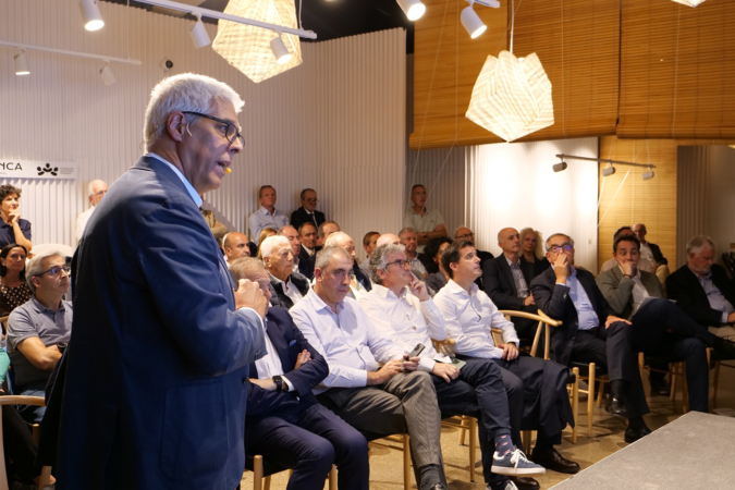 La industria agroalimentaria navarra necesita más inversión, más tamaño y una regulación que «no la ahogue»