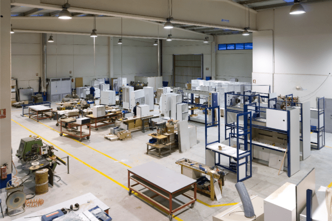 Koümer proyecta exportar sus muebles para laboratorios a Europa y Estados Unidos
