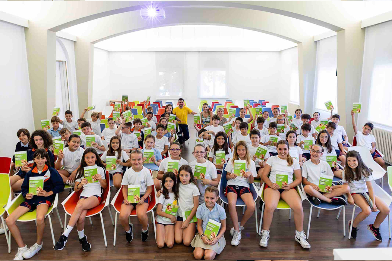 Más de 500 escolares de media docena de centros participarán en sesiones como la vivida en Liceo Monjardín.