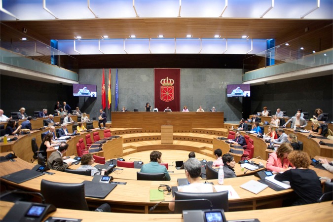 El Parlamento aprueba la modificación del Convenio con el voto en contra de Navarra Suma