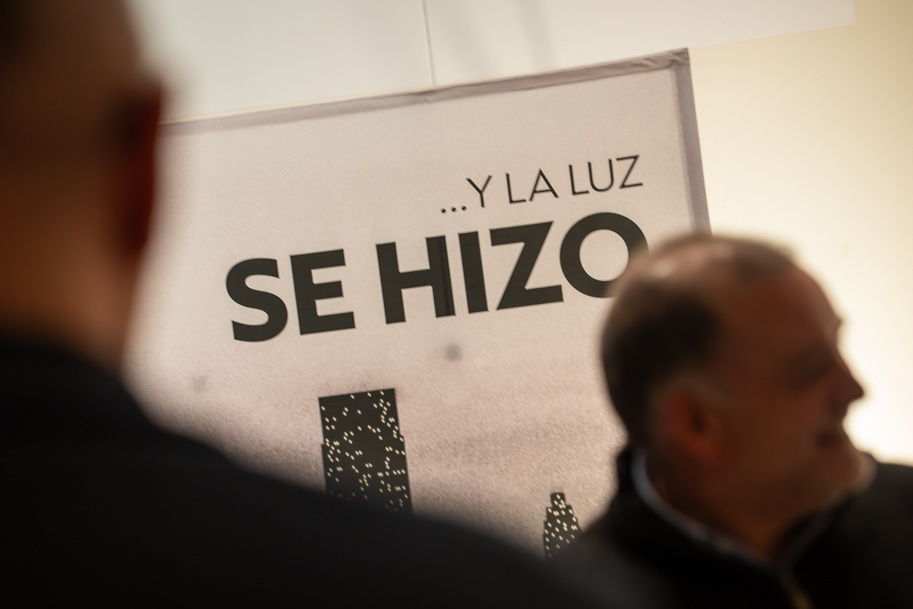 El Anuario de Navarra Capital que trajo un poco de luz