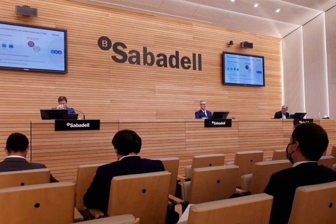 Banco Sabadell ganó 370 millones hasta septiembre, un 82,4 % más que en 2020