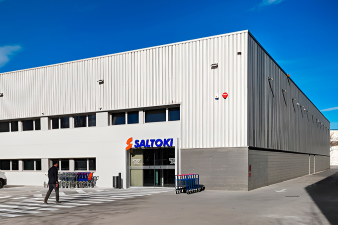 Saltoki inaugura un punto de venta de 1.500 metros cuadrados en Figueres